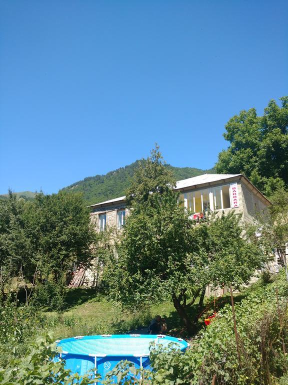 Barbara Hotel Mestia Buitenkant foto